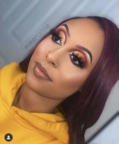 Cut Crease Eyeshadow Black Women, Peach Eyeshadow Looks, Eyeshadow Black Women, Purple Makeup Looks, Crease Eyeshadow, Eyeshadow Black, Trending Makeup, Dewy Makeup Look