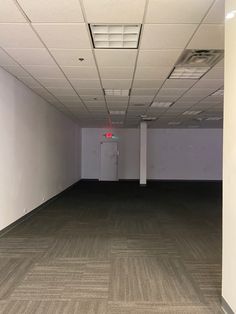 an empty room with no people in it