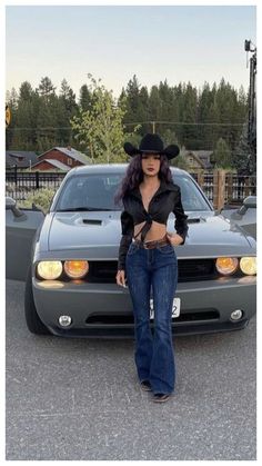 Cowgirl Outfits For Women, Country Concert Outfit Ideas, Country Concert Outfits