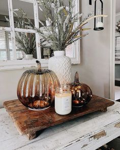 Farmhouse Vases, Modern Fall Decor, Fall Decor Inspiration, Fall Deco, Fall Thanksgiving Decor, Modern Fall, Autumn Decorating, Fall Mantel, Fall Decorations Porch