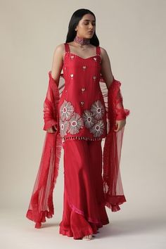 Red kurta featuring floral patchwork motifs, embellished by beads and sequins. Comes with layered sharara and frill dupatta. - Aza Fashions Red Silk Sharara With Dori Work, Fitted Red Palazzo Set With Sheer Dupatta, Red Sleeveless Zari Work Set, Sleeveless Red Sets With Zari Work, Red Sleeveless Set With Zari Work, Red Sleeveless Sets With Zari Work, Red Organza Dress For Navratri, Red Organza Sharara For Eid, Red Sleeveless Traditional Wear For Wedding