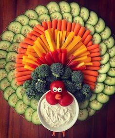 a turkey made out of veggies and carrots