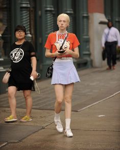 Hunter Schafer Outfits, Hunter Schafer, Multi Top, Bella Hadid Outfits, Evolution Of Fashion, Girl Inspiration, Girl Crushes