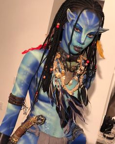 Halloween Costumes Avatar, Avatar Halloween Costumes, Diy Halloween Costumes For Girls, Avatar Costume, Girl Halloween Makeup, Vi Cosplay, Girl Halloween Costumes