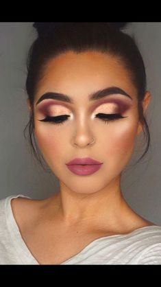 Makeup Cantik, Make Up Designs, Party Make-up, Wedding Makeup Tips, Charles James, Make Up Inspiration, Fall Makeup Looks, Winged Liner