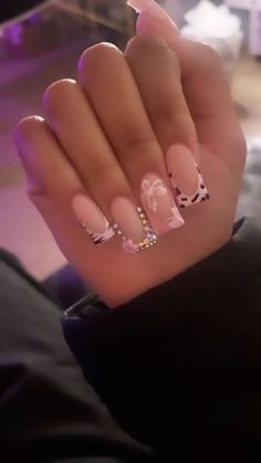 Baddie Short Nails, Punk Nails, White Acrylic Nails, French Tip Acrylic Nails, Classy Acrylic Nails