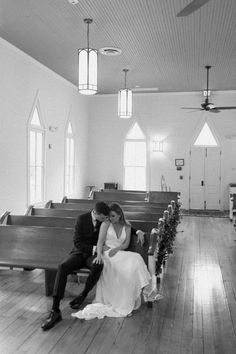 Bride and groom sit cuddled in the church pews Post Ceremony Wedding Photos, Inside Wedding Pictures, Intimate Wedding Pictures, Chapel Wedding Pictures, Wedding Photo Ideas Inside, Church Ceremony Photography, Small Chapel Wedding Photography, Small Wedding Elopement Ideas, Wedding Photo Inspo Ceremony