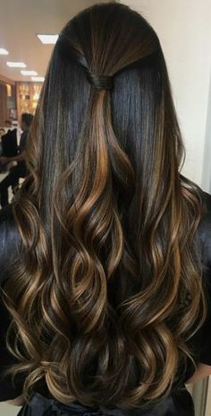 Red Hair Color Correction, Hair Color Ideas For Brunettes With Thinning Hair, Faster Hair Growth Tips, Long Hair Highlights, Faster Hair Growth, Hair Color For Women