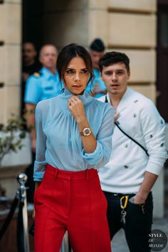 Fashion Week Nyc, Paris Mens Fashion, Victoria Beckham Outfits, Victoria Beckham Style, Brooklyn Beckham, Fashion Week Outfit, Outfit Chic, Fashion Blogger Style