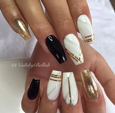 Matte Nails Glitter, Gold Acrylic Nails, Gold Nail Designs, Formal Nails, Cute Acrylic Nail Designs, Nail Jewelry, Prom Nails