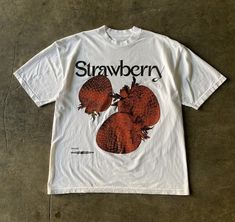 Trendy Fruit Design Tops For Spring, Casual Cotton Tops With Fruit Design, Casual White Top With Fruit Design, Casual Cotton Top With Fruit Design, Casual White Tops With Fruit Design, White Casual Top With Fruit Design, White Short Sleeve Tops With Fruit Design, Casual Short Sleeve Tops With Fruit Design, Retro Strawberry Print Tops For Summer