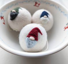 Set of 3 Gnome Baubles Nordic Christmas Gnome Christmas Decoration - Etsy Needle Felted Christmas Baubles, Felted Christmas Balls, Needle Felted Baubles, Felting Christmas Ornaments, Christmas Needle Felting Ideas, Felted Christmas Decorations, Felted Christmas Ornaments