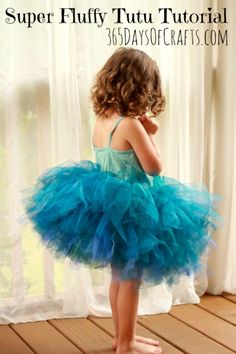 Peacock Tutu, Tutu Tutorial, Tutu Ideas, Diy Tutu, Diy Halloween Costume, Tutu Dresses, Tulle Tutu, Baby Diy, Diy Halloween Costumes