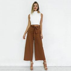 Capri Trousers, High Waisted Wide Leg Pants, Pants Women Fashion, Casual Wide Leg Pants, Loose Trousers, Loose Pants, Cropped Trousers, High Waisted Trousers, Latest Fashion For Women