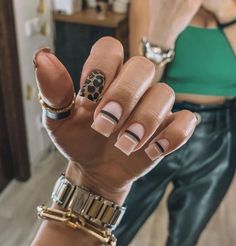 Beige Nail Ideas, Western Nails, Sassy Nails, Short Square Nails, Leopard Nails, Get Nails, Minimalist Nails, Classy Nails