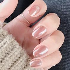 Rose Gold Nail Art, Rose Gold Nail Polish, Cute Nail Polish, Gold Nail Polish, Gold Nail Art, February Nails, Gold Nail, Rose Gold Nails, Rose Nails