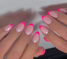 Preppy Acrylic Nails Pink, Color French Tip Nails Almond, Hot Pink Chrome Nails French Tip, French Nails With Accent Nail, French Tip Nails 2024, Nail Acrylic Almond, Summer Nail 2024 Trends Pink, Pink Almond Nails French Tip, Summer Oval Nails