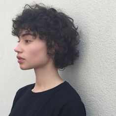 Very Short Curly Haircuts, Short Curly Haircut Ideas, Butterfly Cut Short Hair, Curly Short Haircut, Curly Hair Cuts Short, Very Short Curly Hair, Cute Short Curly Haircuts, Curly Short Hair, Really Curly Hair