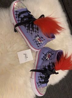 Fun High-top Sneakers For Birthday, Casual Pink Sneakers For Birthday, Casual High-top Sneakers For Birthday, Cute High-top Sneakers For Birthday, Trolls Birthday Outfit, Queen Barb, Chucks Shoes, Personalized Converse, Converse Custom