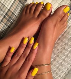 Mustard yellow nails See this Instagram photo by ilovekenyaaaaaaa • 1,449 likes Yellow nails Yellow Toe Nails, Yellow Nail Art, Yellow Nails Design, Yellow Nail, Nails Yellow, Nail Polish Trends, Toe Nail Designs, Yellow Nails, Manicure Y Pedicure