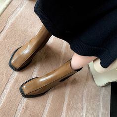 [Upper Material]: Split leather[Inner material]: pigskin[Insole material]: pigskin[Sole]: Rubber sole[Heel height]: 6cm[Color]: black, brown[Size]: 34-40 Boots For Women Fashion, Leather Shoes Women, Autumn Shoes, Chunky Heel Boots, Boots Square Toe, Chunky Heels Boots, Women Boots, Pig Skin, Leather Shoes Woman