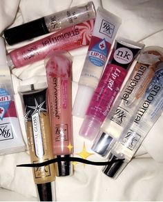 Glossy Lips Makeup, Lips Gloss, Lip Gel, Lips Essentials, Sally Beauty Supply, Lip Gloss Cosmetics, Lip Gloss Balm, Lip Balm Collection, Best Lip Gloss