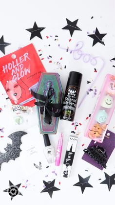 Flat lay of Halloween themed beauty products for teen boo basket Boo Basket Teen Girl, Boo Basket For Teen Girl, Teen Boo Basket, Boo Basket Ideas, Themed Makeup, Boo Gift, Halloween Gift Baskets