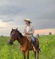 Western Boy, Cowboy Outfit, Fotos Ideas, Future Life, Cowboy Hats, Cowboy, Basketball