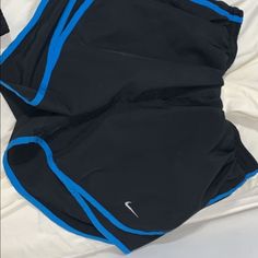 Nike Shorts Size Medium Brand New Nike Shorts Women, Nike Tempo, Nike Pro Shorts, Nike Athletic Shorts, Tennis Skort, Nike Running Shorts, Shorts Nike, Training Shorts, Blue Nike