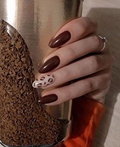 Brown Manicure, Shellac Nails Fall, Kutek Disney, Brown Nails Design, Maroon Nails, Fall Gel Nails, Pumpkin Nails, Cute Nails For Fall, October Nails