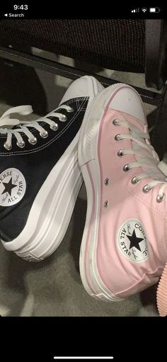 Pink And Black Converse, Dirty Converse, Urban Sport, Cute Converse, Pink Converse, Black Converse, Mia 3, Shoe Inspo, Aesthetic Shoes