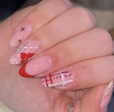 Cute Simple Nails, Mani Pedi, Halle, Simple Nails, Christmas Nails, Nail Ideas, Cute Nails, Acrylic Nails