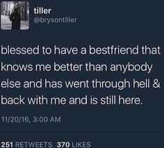 My Best Friend Tweets, Best Friends Tweets, Best Friend Tweets, Best Friend Quotes Instagram, Make Someone Smile Today, Fake Friend Quotes, Petty Quotes, Sunglasses Necklace