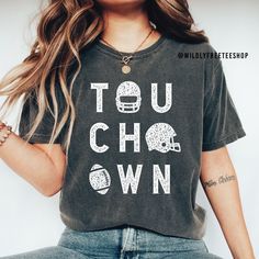 Touch Football Shirt, Game Day Shirt, Fall Football Shirt, Football Game Shirt, Football Season Shirt, Sports Tee, Trendy Graphic Tees, Gift Our touchdown football shirt make the perfect addition to your favorite football games. Also makes a great gift for any football mom! Please read the details below for sizing info. If you have any questions feel free to reach out and I will be happy to assist you.  HOW TO ORDER  1. Select the size and color of the each shirt you would like to order. 2. Add Relaxed Fit Tops With Team Name For Football Season, Graphic Tee With Sublimation Print For Football Season, Relaxed Fit Team Spirit Tops For Football Season, Relaxed Fit Screen Print Tops For Game Day, Cotton Tops With Sublimation Print For Football Season, Football Tshirt Ideas, Game Day Shirts Football, Cute Football Shirts, Touch Football