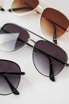 Medium fit aviator sunglasses. Shaped by a metal frame. This item is Final Sale. Aviator Sunglasses, Silver Roses, Metal Frame, Black And Brown, Sunglasses