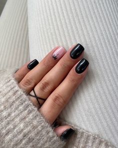 21  Classy Short Square Winter Nail Ideas (2025) - DrExplains Classy Nail Ideas, Nail Guide, Winter Nail Ideas, Short Gel Nails, Classy Nail, Nails Manicure, Winter Nail, Classy Nails, Nails Toes