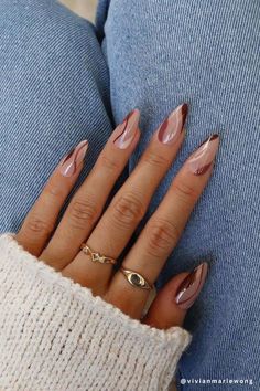 40+ Classy Thanksgiving Nail Designs for Fall 2024. Find your perfect fall nails for 2024 with our collection of 40+ classy Thanksgiving nail designs! Whether you're into short, square, acrylic, simple, or almond-shaped nails, we have the perfect Thanksgiving nail ideas to match your holiday style. Brown nails are a big trend for fall 2024, and we've also added some cute Thanksgiving nail art. Click through to see all the fall nail style ideas. Ongles Beiges, Kutek Disney, Brown Nails Design, Nude Nail Designs, Casual Nails, Almond Nails Designs, Thanksgiving Nails, Nails 2023, Easter Nails