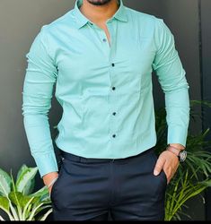 Blue Shirt Outfit Men, Gents Shirts, Formal Attire For Men, Fashion Models Men, Mens Smart Casual Outfits, Mens Business Casual Outfits, Formal Men Outfit, Shirt Pant, Mens Casual Outfits Summer