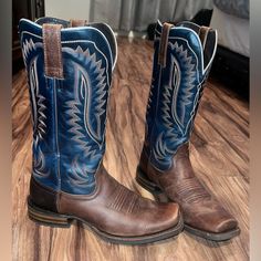 Size 8.5 D Like New! Blue Goodyear Welted Boots With Round Toe, Blue Leather Moc Toe Boots, Men’s Boots, Ariat Shoes, Cowboy Western, Western Cowboy Boots, Western Boots, Blue Brown, Boots Men