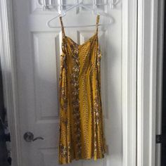 Never Worn Old Navy Dress. Perfect For Layering, Even As We Transition To Fall. Old Navy Dresses, Old Navy, Colorful Dresses, Midi Dress, Navy, Summer Dresses, Yellow, Womens Dresses, Women Shopping