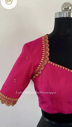 Trending Aari Blouse Design, Pattu Hands Blouse Designs, Pattu Saree Blouse Designs Without Work, Front Blouse Designs Latest Neckline, Simple Maggam Design, Soft Silk Sarees Blouse Designs, Leaf Neck Blouse Design, Banasari Saree Blouse Design, Simple Blouse Work Designs Pattu