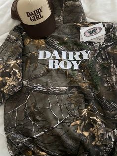 Dairy Boy Camo, Paige Lorenze Camo, Camo Hoodie Outfit, Summer Cowgirl Outfits, Feminine Street Style, Summer Cowgirl