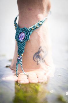 Macrame barefoot sandal, can be worn on hand or foot. These are made with a waxed cord making them waterproof and extremely durable. They are perfect for the beach, festival season or just day to day life <3 Barefoot Sandal, Amethyst Set, Beach Festival, Macrame Boho, Foot Jewelry, Anklet Jewelry, Body Jewellery, Festival Season, Body Jewelry