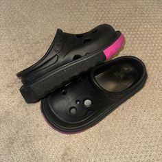 Off-White Spongesole Rubber Clogs - 100% Authentic - Lightly Worn, Some Wear And Tear (Please See Photos) - Original Box And Dust Bag Included - Runs Small, Can Fit Size 8.5 Women’s Casual Slip-on Clogs With Studded Rubber Outsoles, Pink Beach Clogs With Rubber Sole, Casual Studded Slip-on Clogs, Black Clogs With Textured Sole For Spring, Pink Slip-on Clogs With Removable Insole, Sporty Clogs With Rubber Sole And Round Toe, Pink Sandals With Textured Sole And Round Toe, Black Clogs With Textured Sole And Flat Heel, Black Closed Toe Clogs With Textured Sole