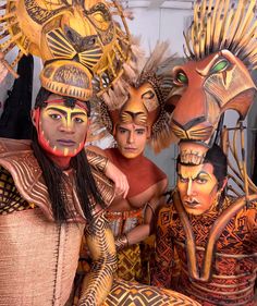 Mufasa Lion King, Safari Painting, Africa Jungle, The Lion King Characters, Theater Mom, Julie Taymor