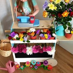 Flower Shop Classroom Ideas, Play Flower Shop, Flower Market Dramatic Play, Pretend Flower Shop, Flower Shop Kindergarten, Flower Shop Dramatic Play