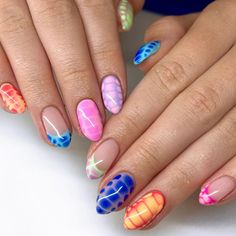 Acrylic Nails Almond Shape, Checkered Nails, Blooming Gel, Broken Nails, Stylish Nails Designs, Almond Acrylic Nails, Short Acrylic Nails Designs