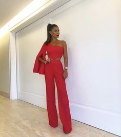 Chique Outfits, One Shoulder Jumpsuit, Strapless Jumpsuit, فستان سهرة, Red Jumpsuit, Red Pants, Red Outfit, Trend Fashion, Jumpsuit Fashion