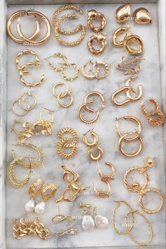 Dreamy Jewelry, قلادات متدلية, Golden Jewelry, Jewelry Accessories Ideas, Dope Jewelry, Classy Jewelry, Jewelry Essentials, Jewelry Lookbook, Girly Jewelry