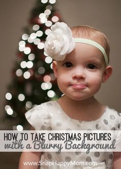 Want beautiful bokeh? This is a tutorial for how to take pictures of your children with beautiful, blurry Christmas lights in the background. Bokeh Portrait, Pictures Background, Blurry Background, Christmas Portraits, Artistic Pictures, Holiday Photography, Background Christmas, Foto Tips, Photography 101